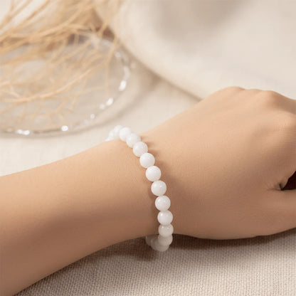 Pearl-Bracelet-–-Natural-Stone-Bracelet-for-Calmness-and-Purity-edited_2.png